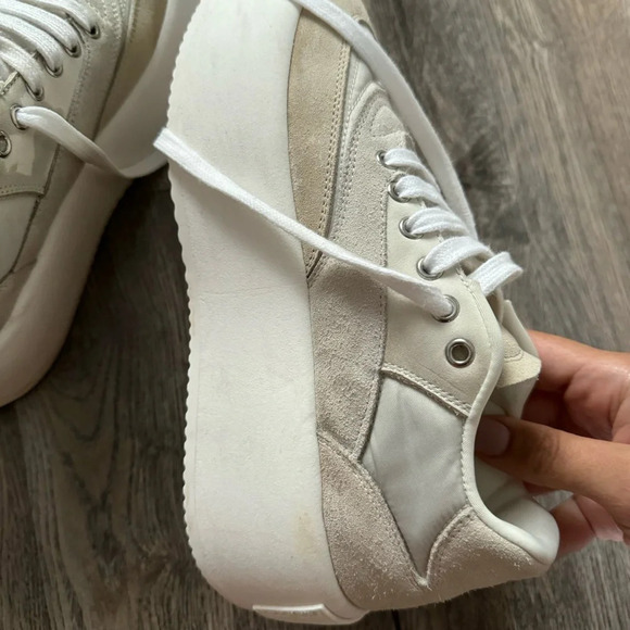 MM6 MAISON MARGIELA
Fabric and suede sneakers in ivory colour size 35 - Picture 11 of 11
